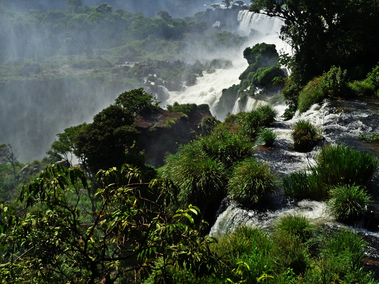 cataratas do iguaçu brazil waterfall free photo