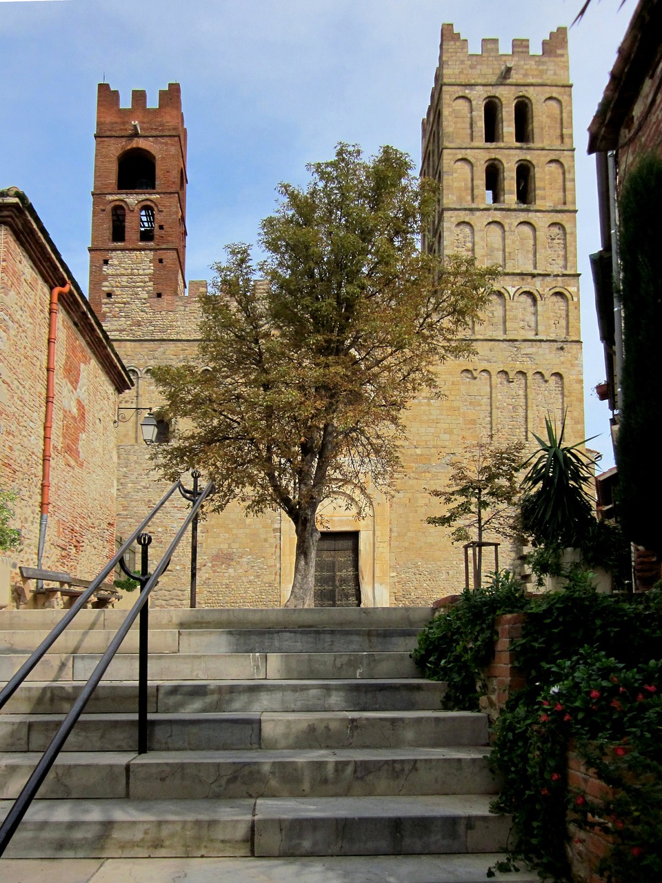 cathedral elne catalan free photo