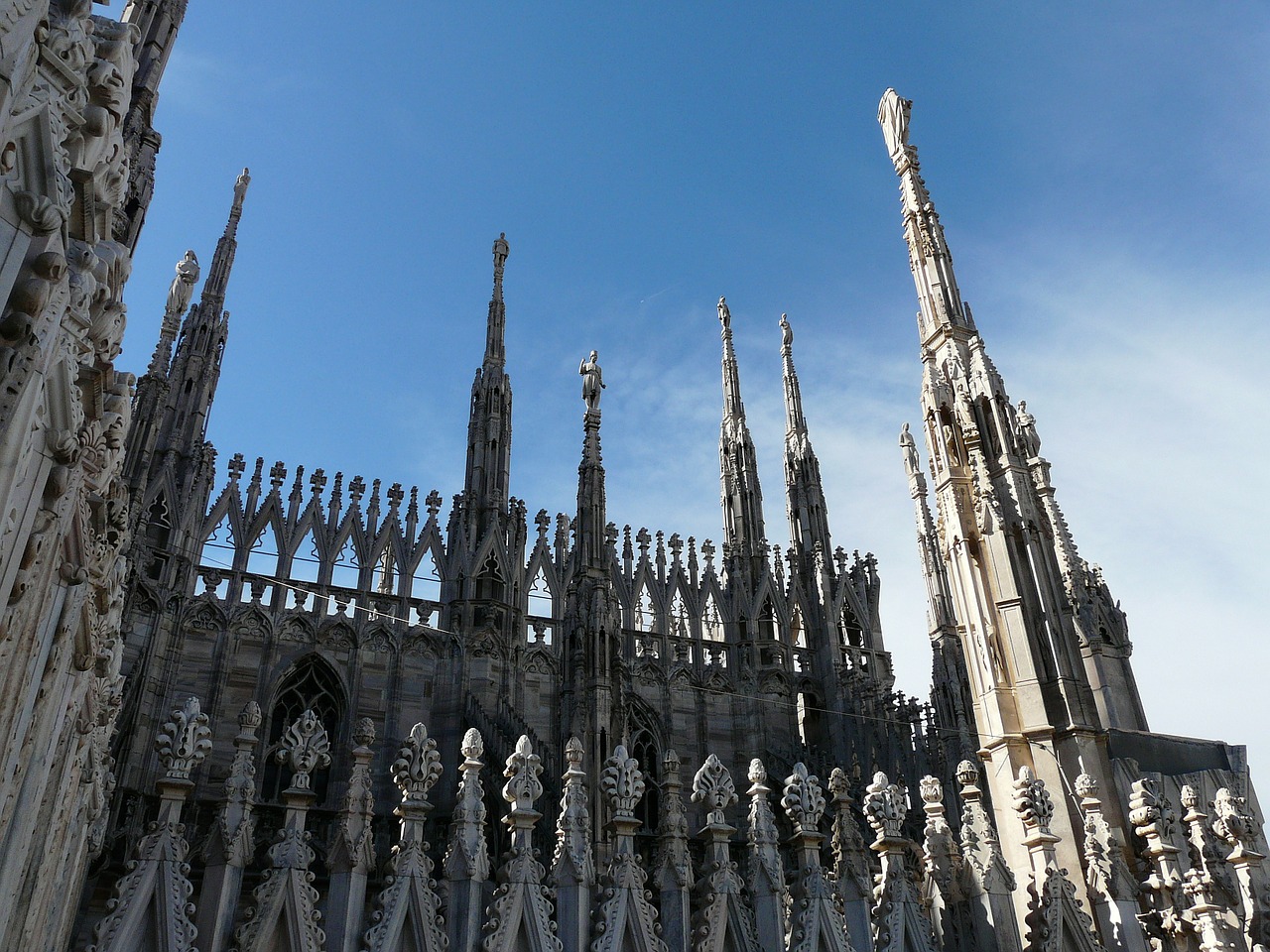 cathedral milan architecture free photo
