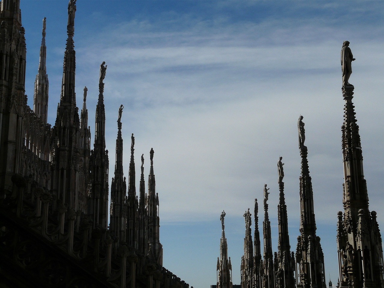 cathedral milan architecture free photo