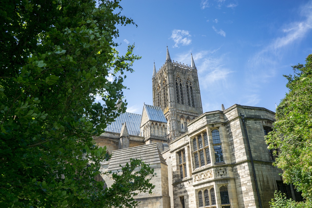 cathedral stone architecture free photo