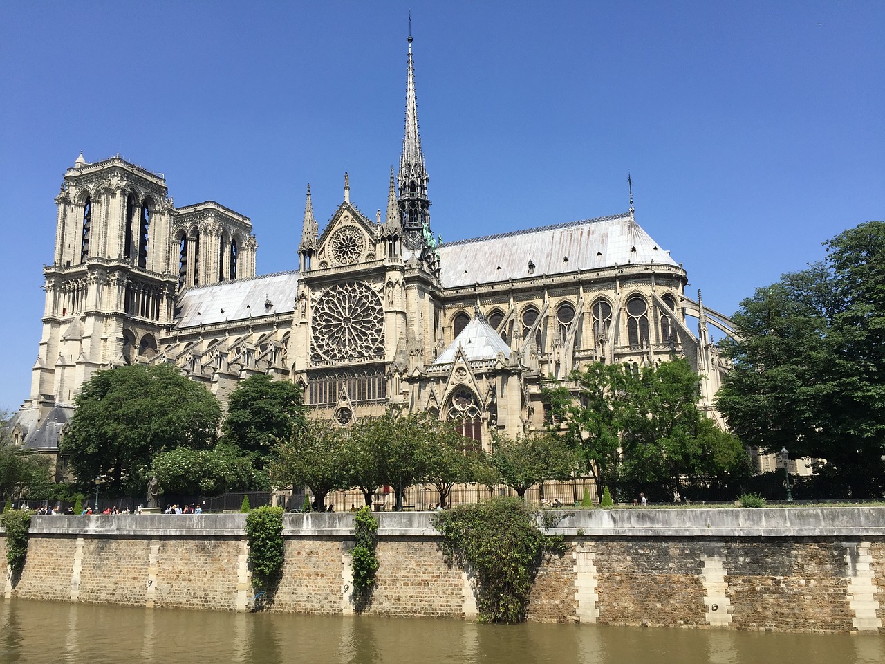 notre-dame paris cathedral free photo