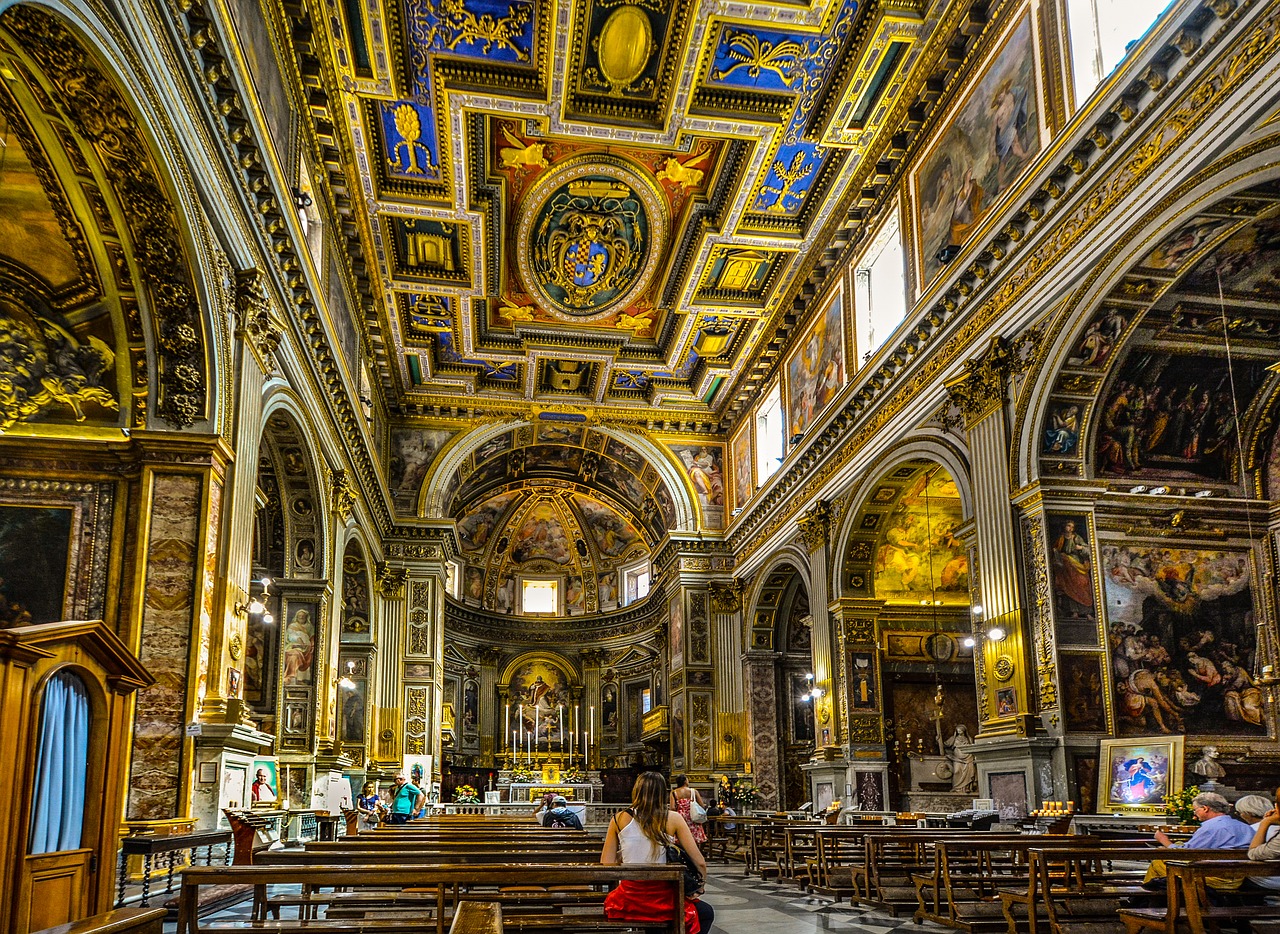 cathedral interior italy free photo