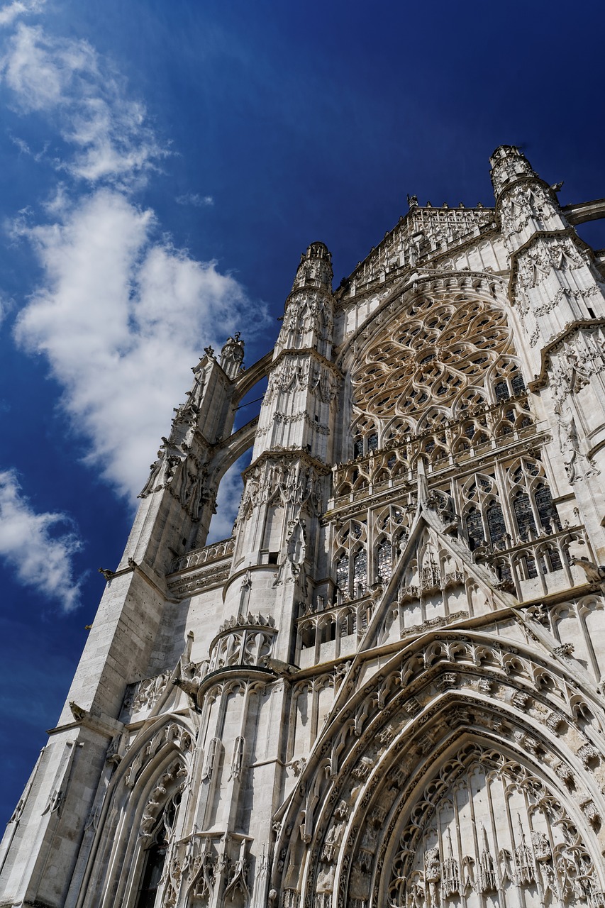 cathedral beauvais picardy free photo