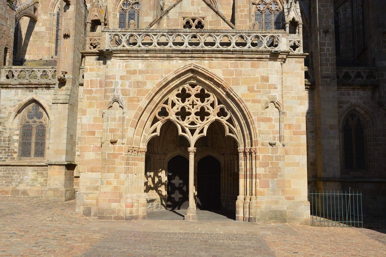 cathedral portal stones free photo