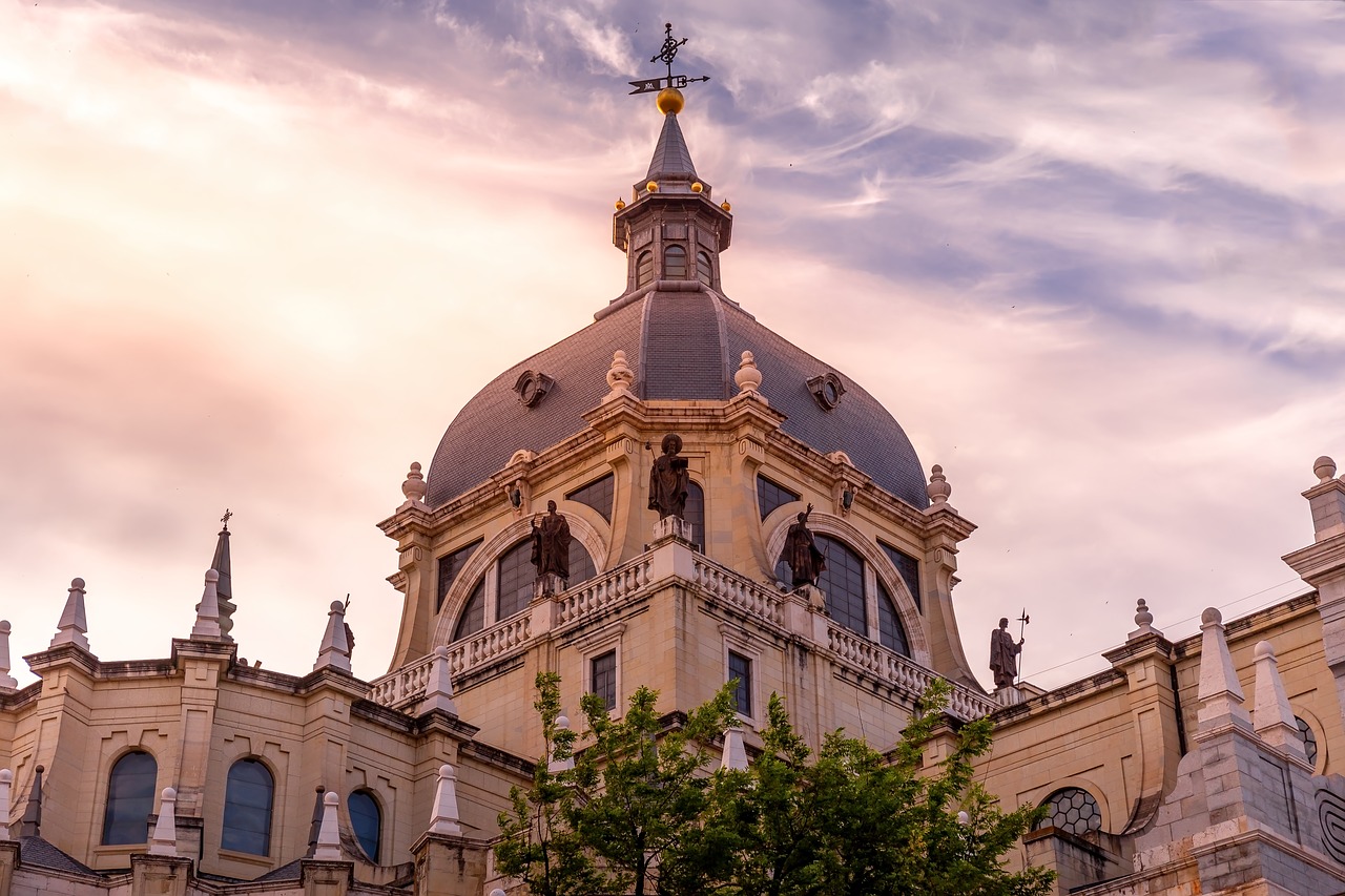 cathedral  almudena  madrid free photo