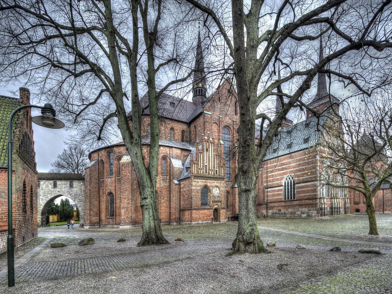 cathedral  church  roskilde free photo