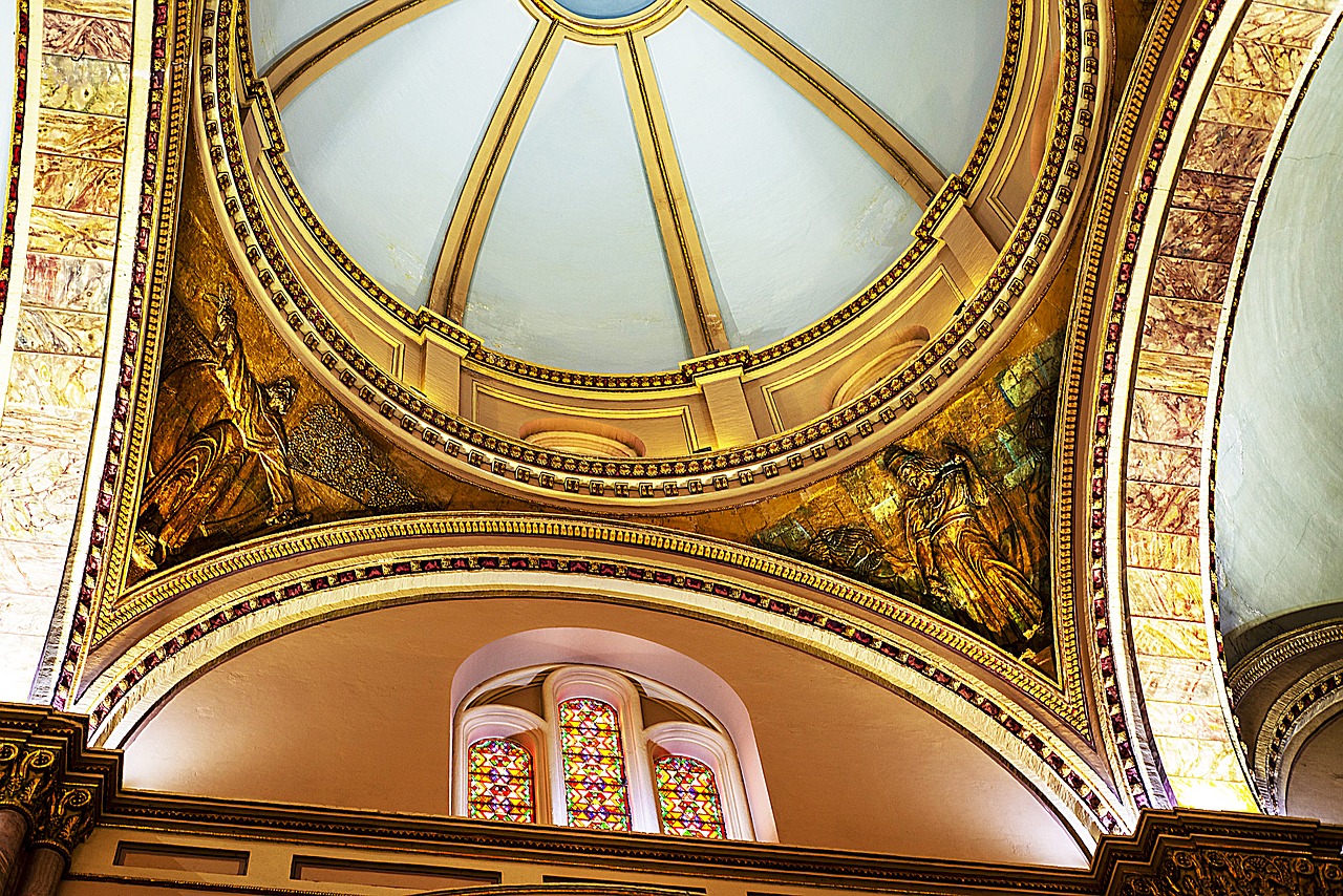 cathedral  dome  architecture free photo