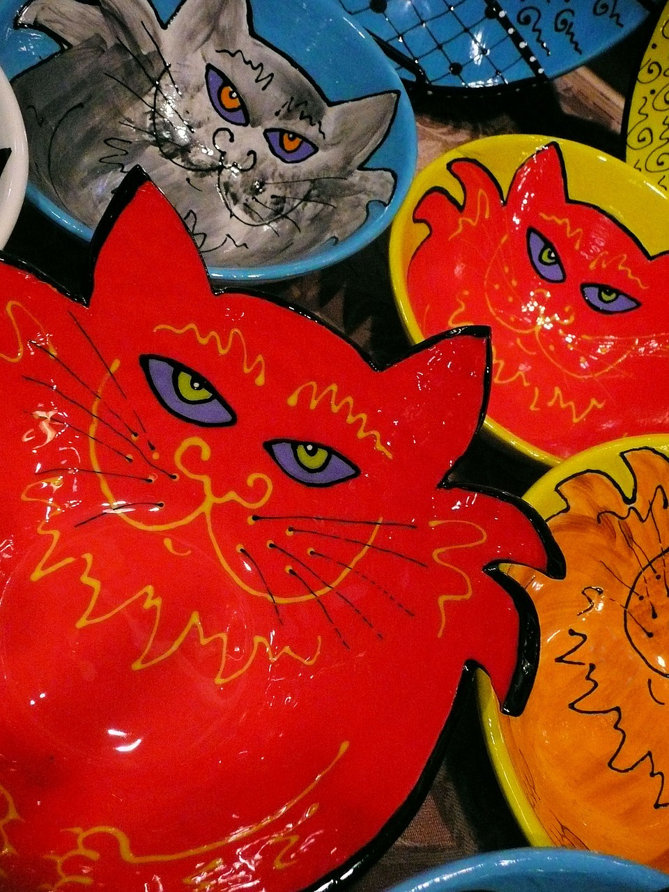 cats ceramic plates free photo