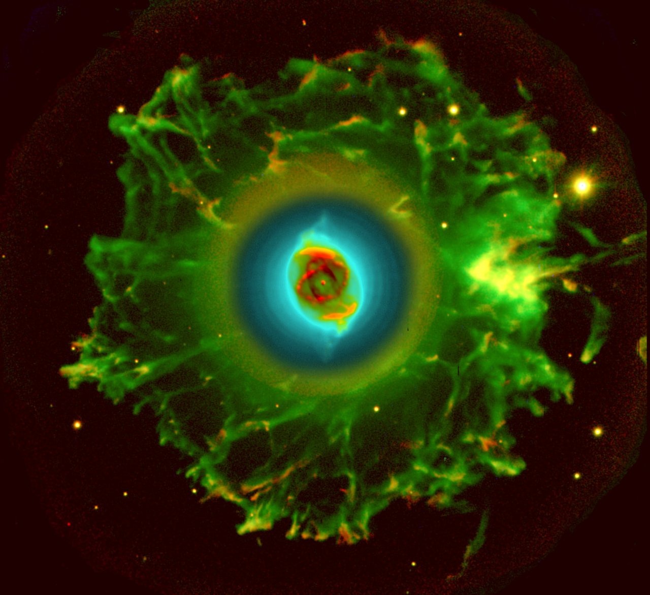 cat's eye nebula ngc 6543 planetary fog free photo