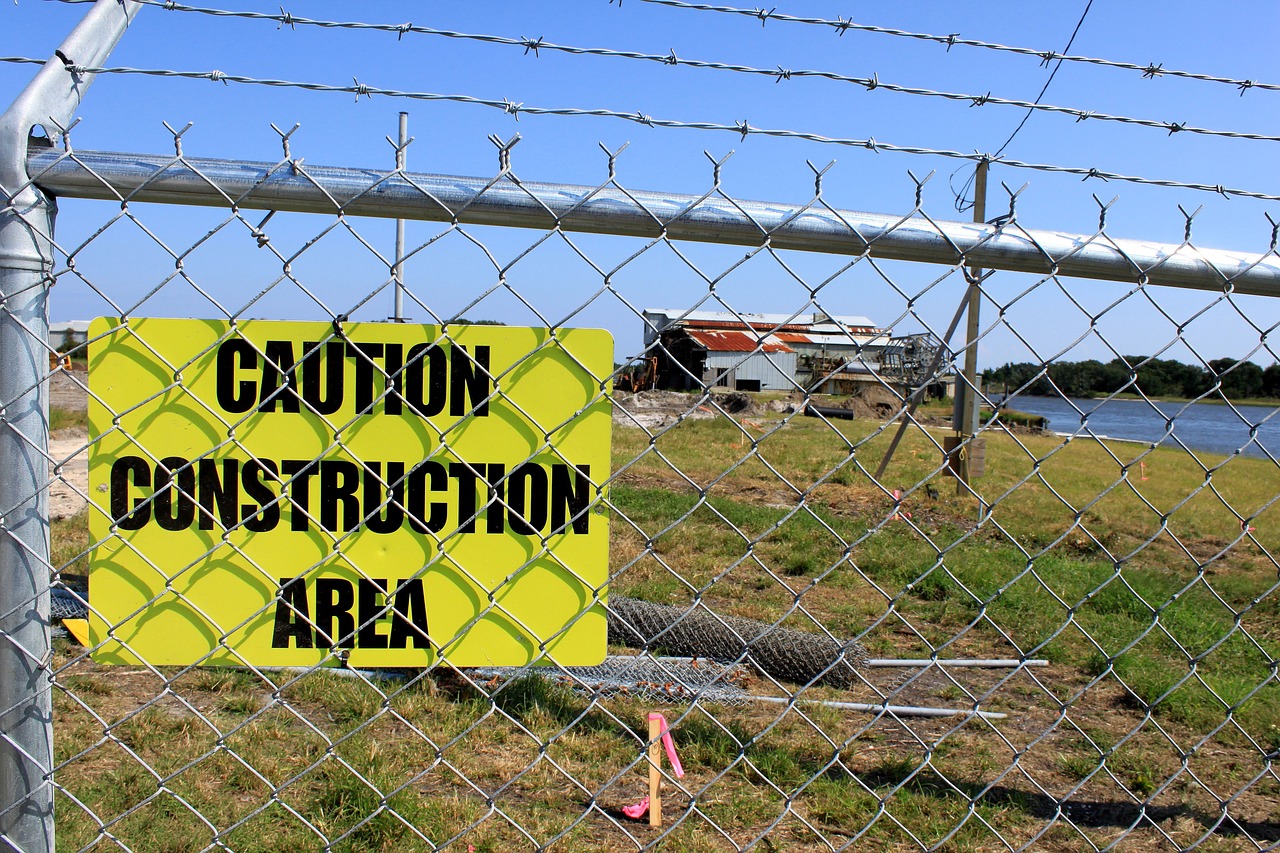 caution construction fence free photo