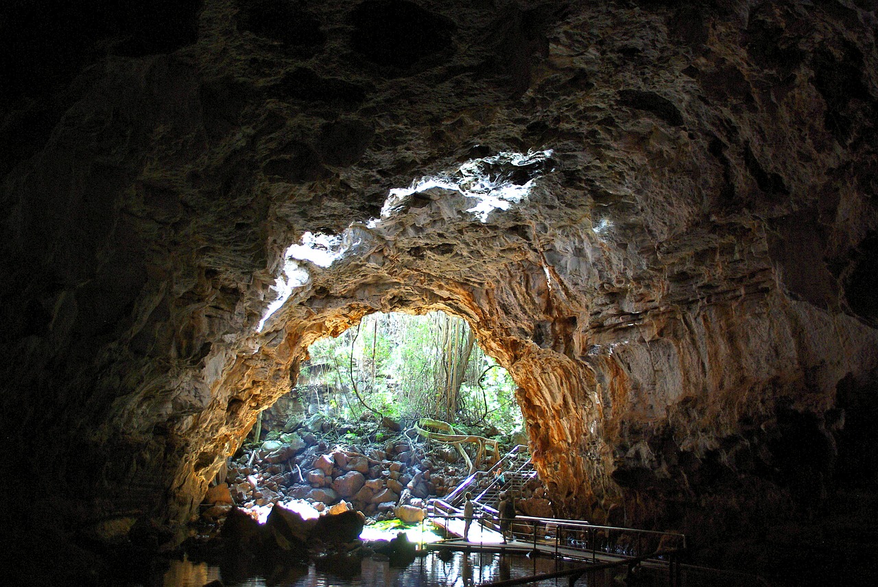 cave australia underground free photo
