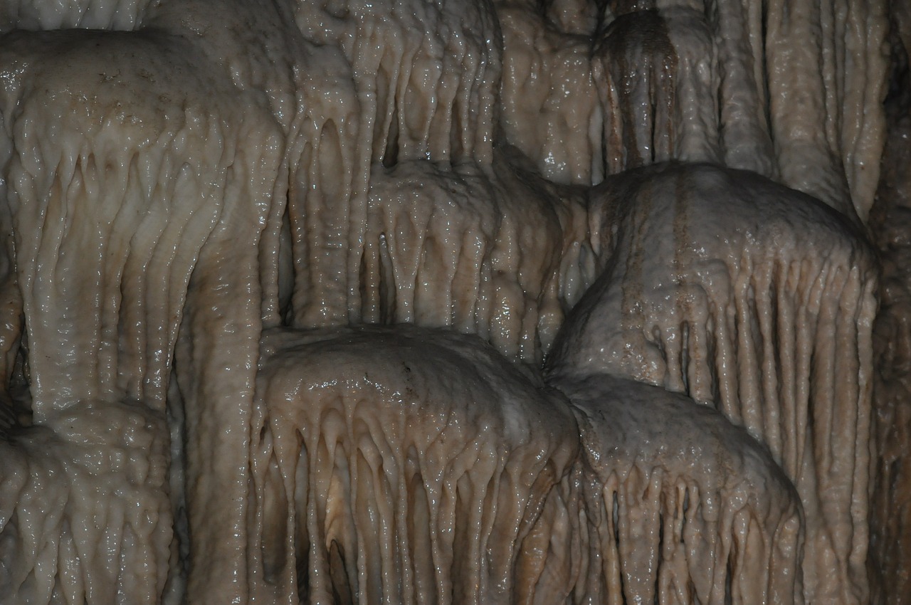 cave infiltrates karst cave free photo