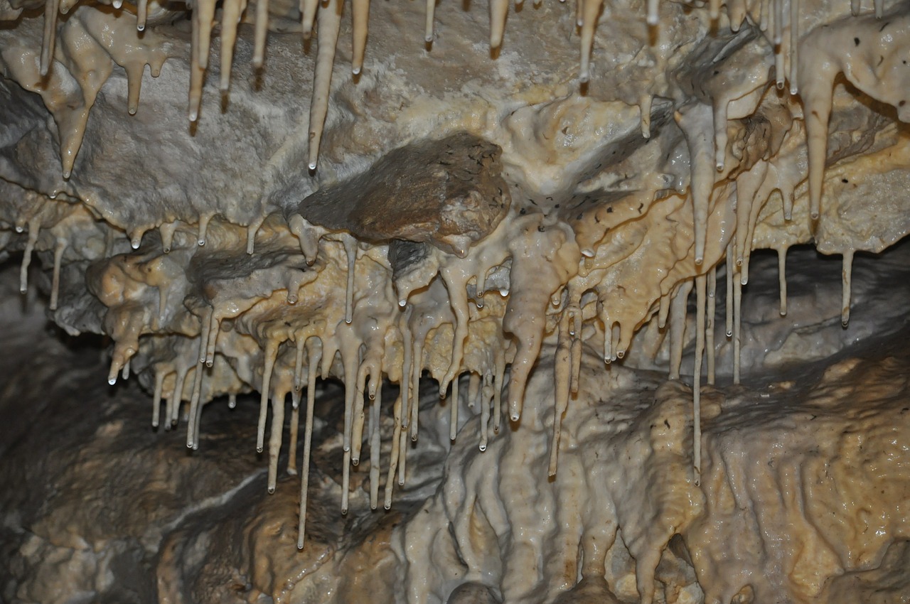 cave stalactites stalagmites free photo