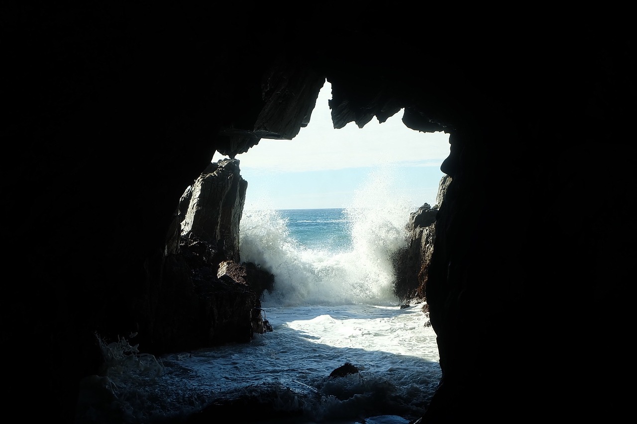 cave sea wave free photo