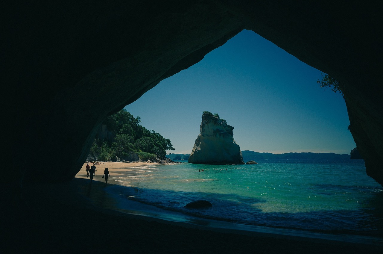 cave new zealand beach free photo