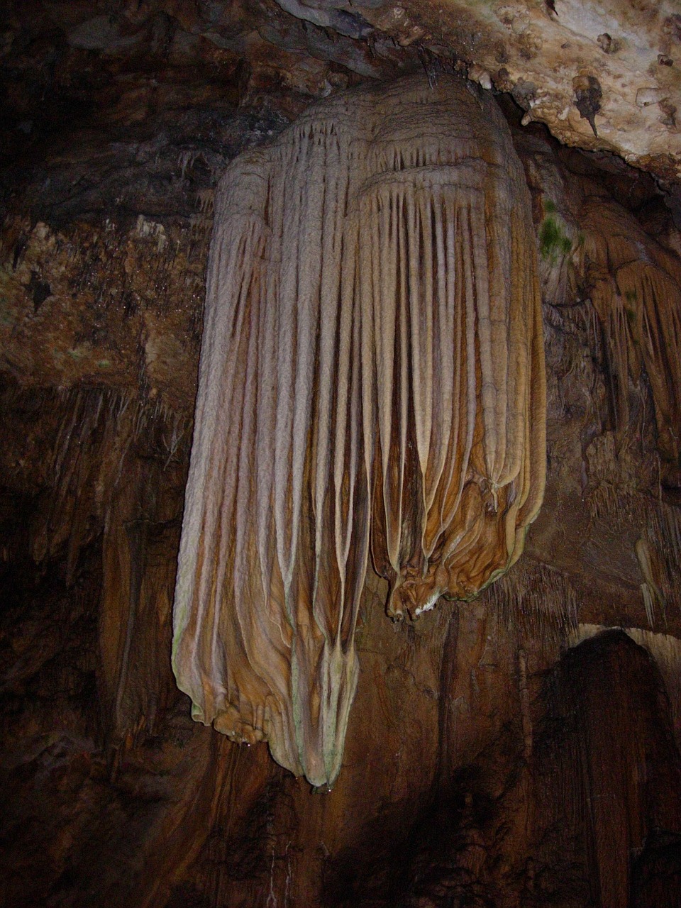 cave nature stalactite free photo