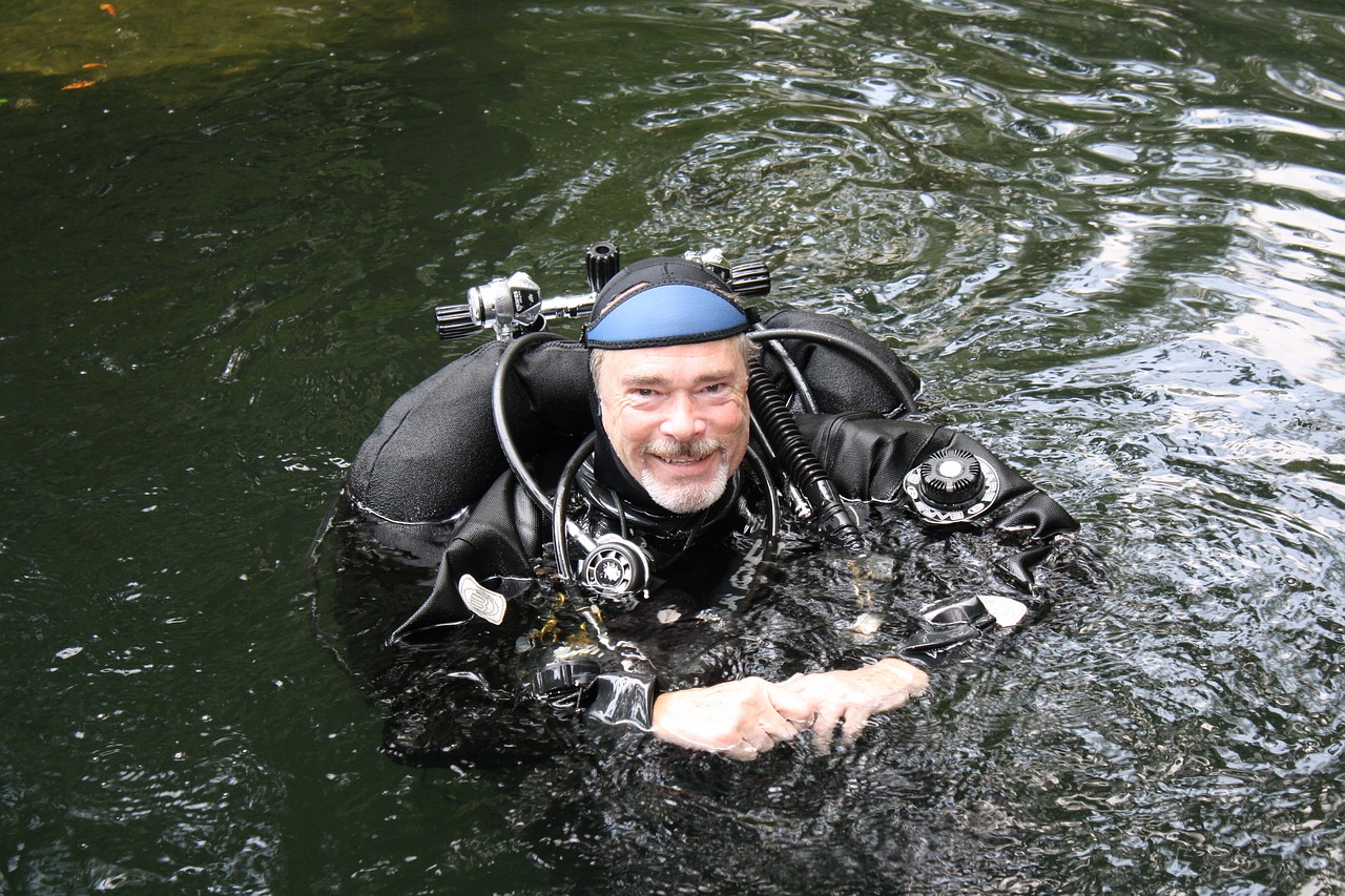 cave diver scuba underwater free photo