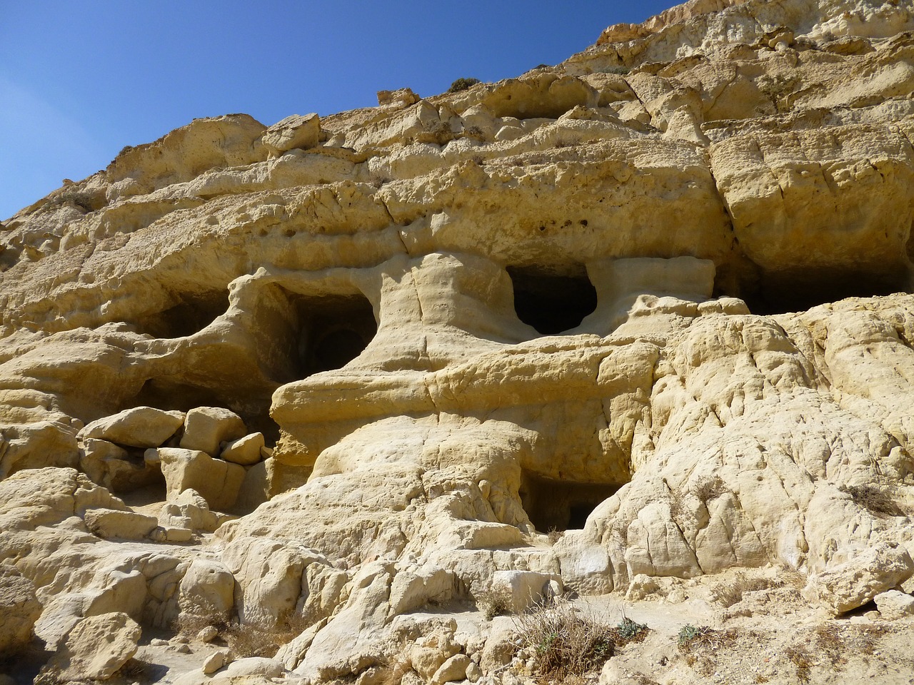 caves matala crete free photo