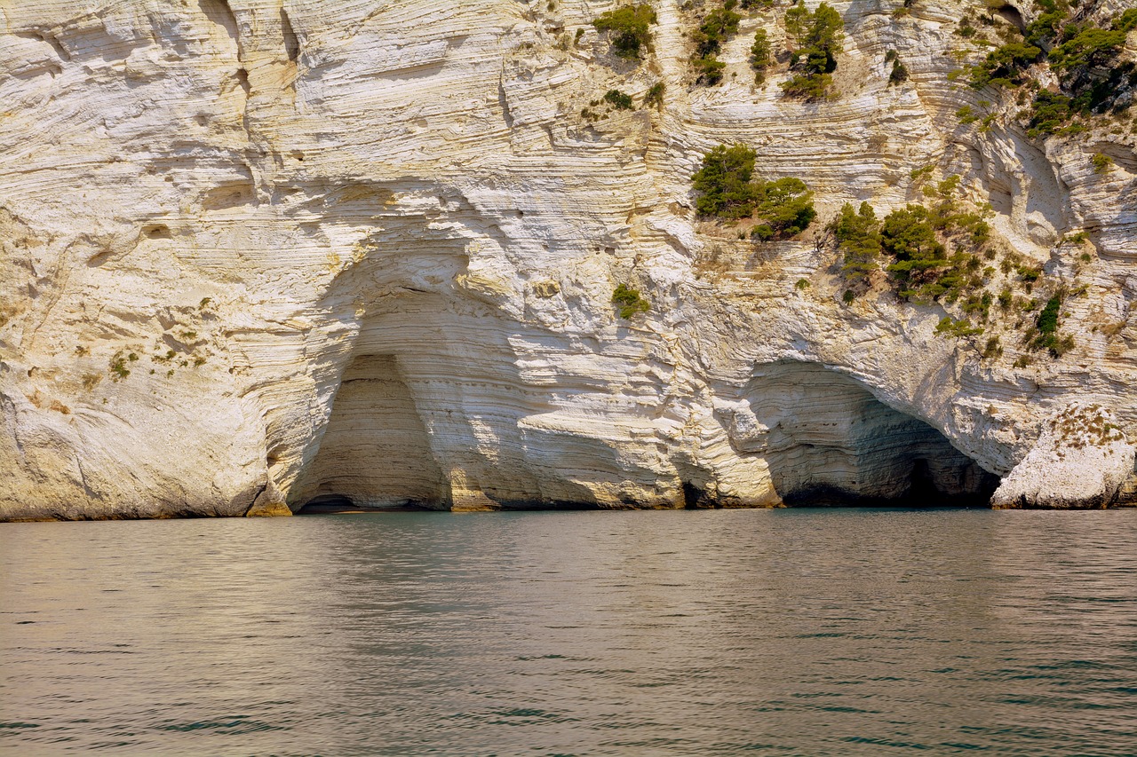 caves  sea  cliff free photo