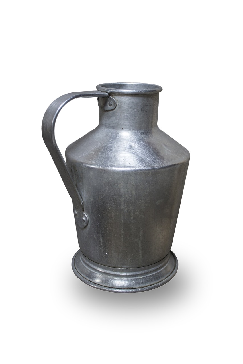 cegledi kanna water jug aluminum free photo