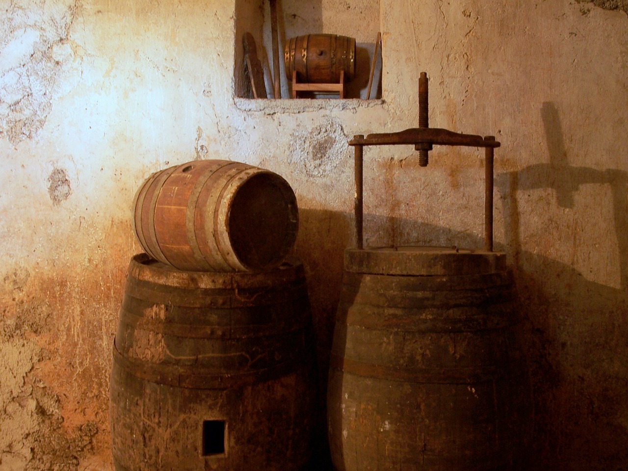 cellar wine botte free photo