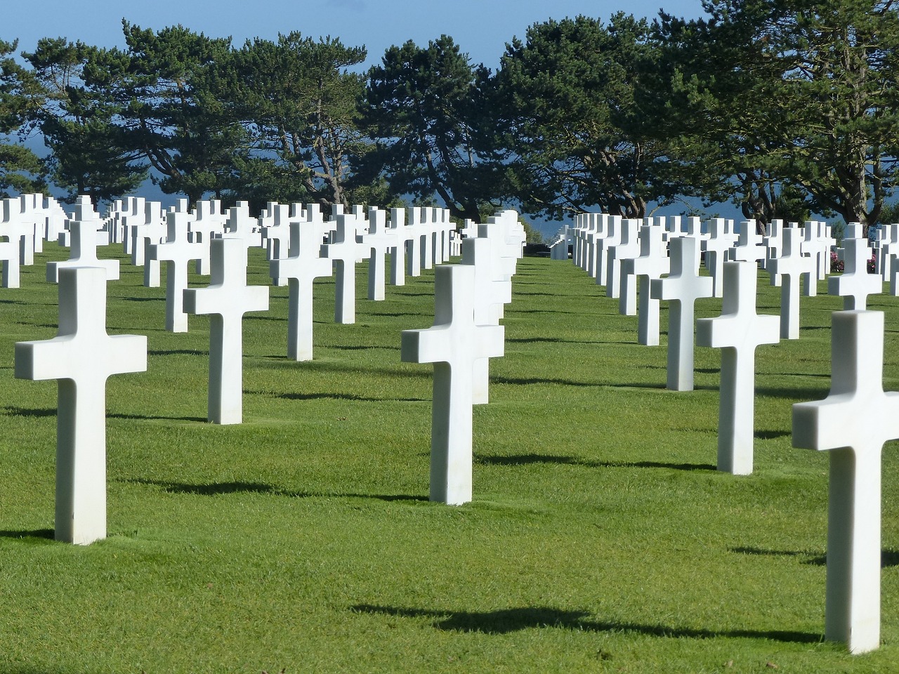 cemetery crosses military free photo