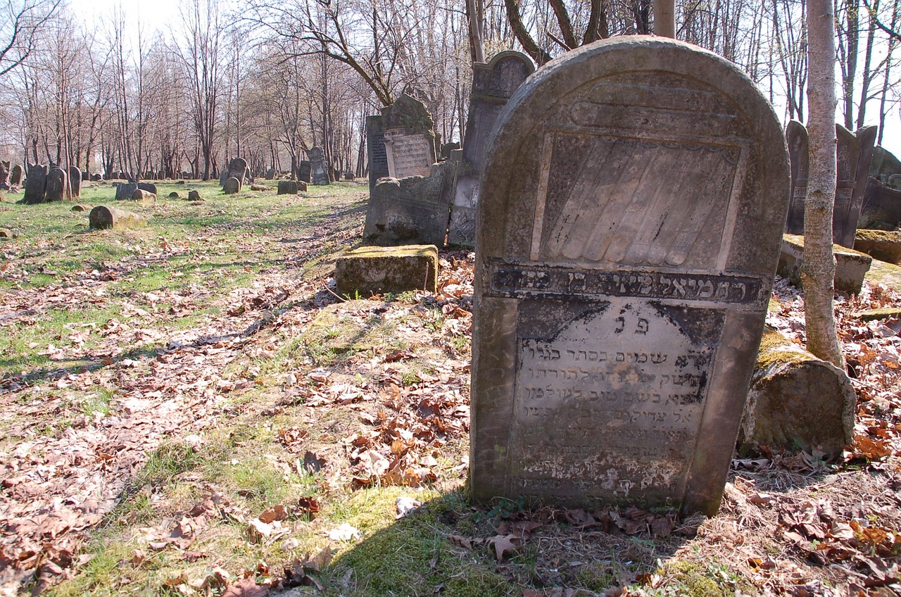 cemetery szydłowiec jews free photo