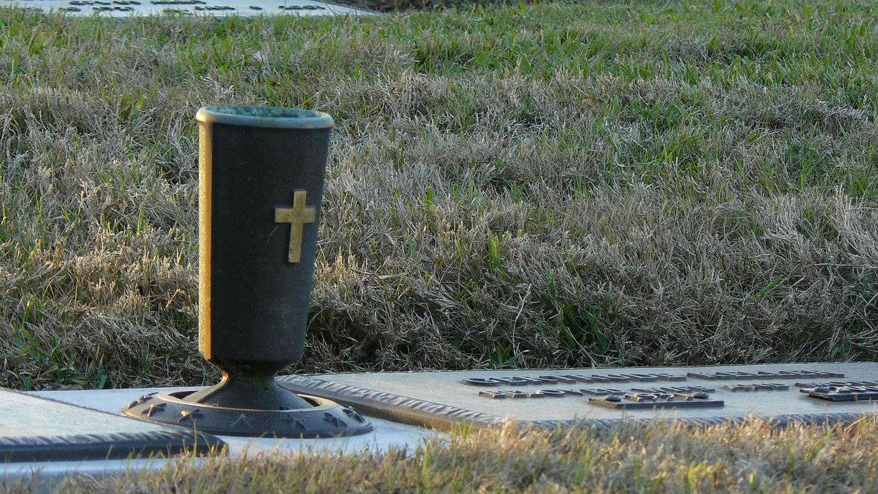 cemetery vase tombstone free photo