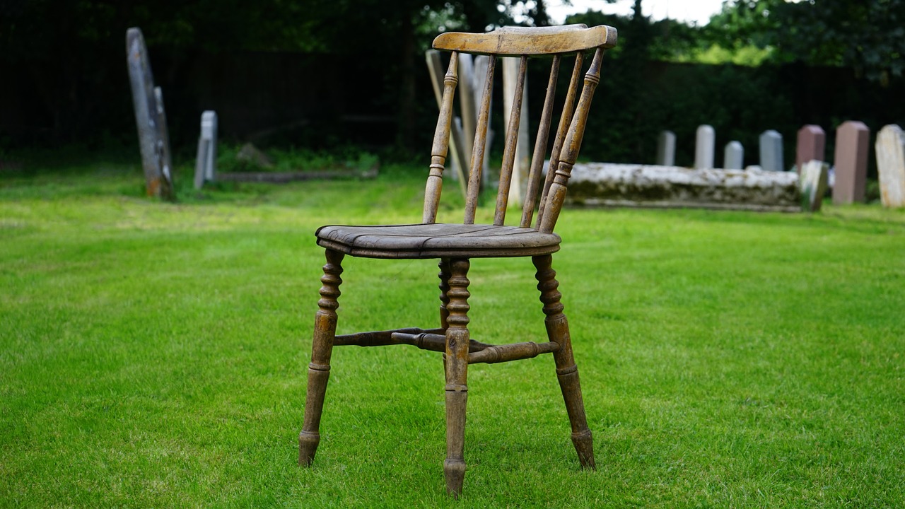 chair wooden furniture free photo