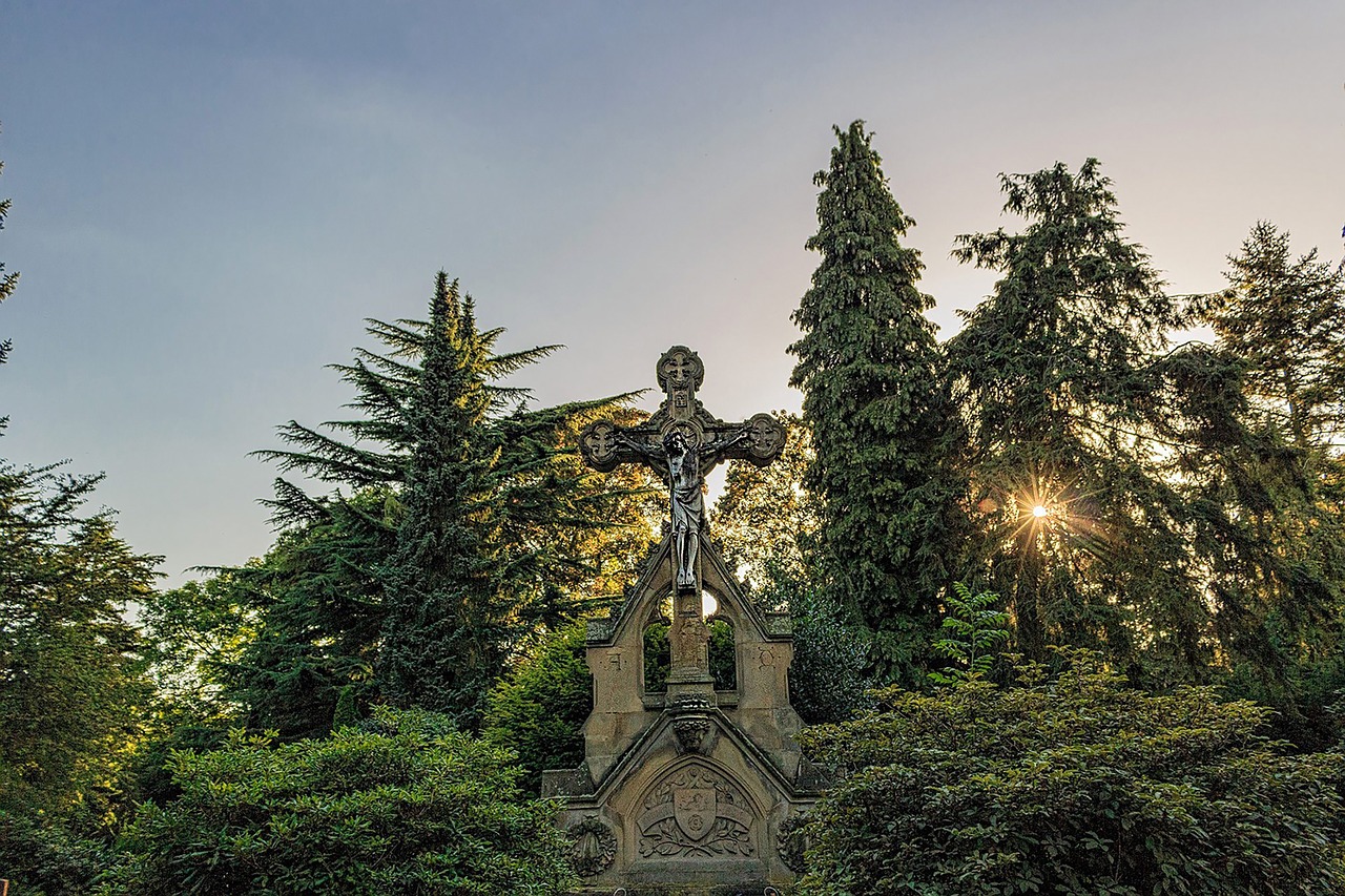 cemetery jesus christian free photo