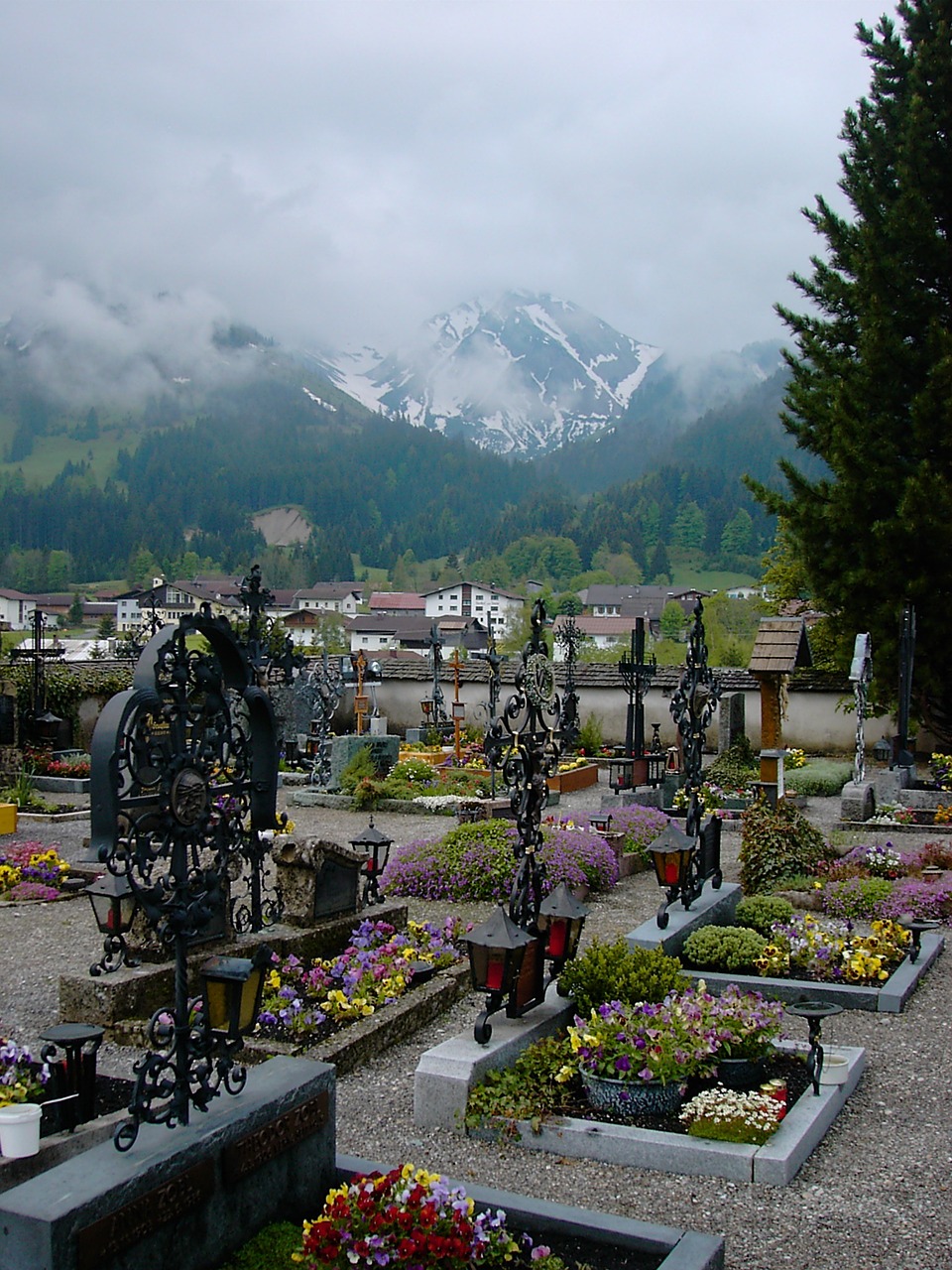 cemetery tyrol cross free photo