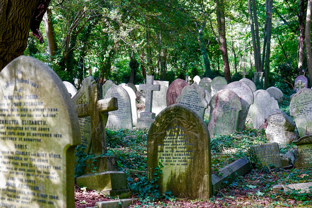 cemetery stone grave free photo