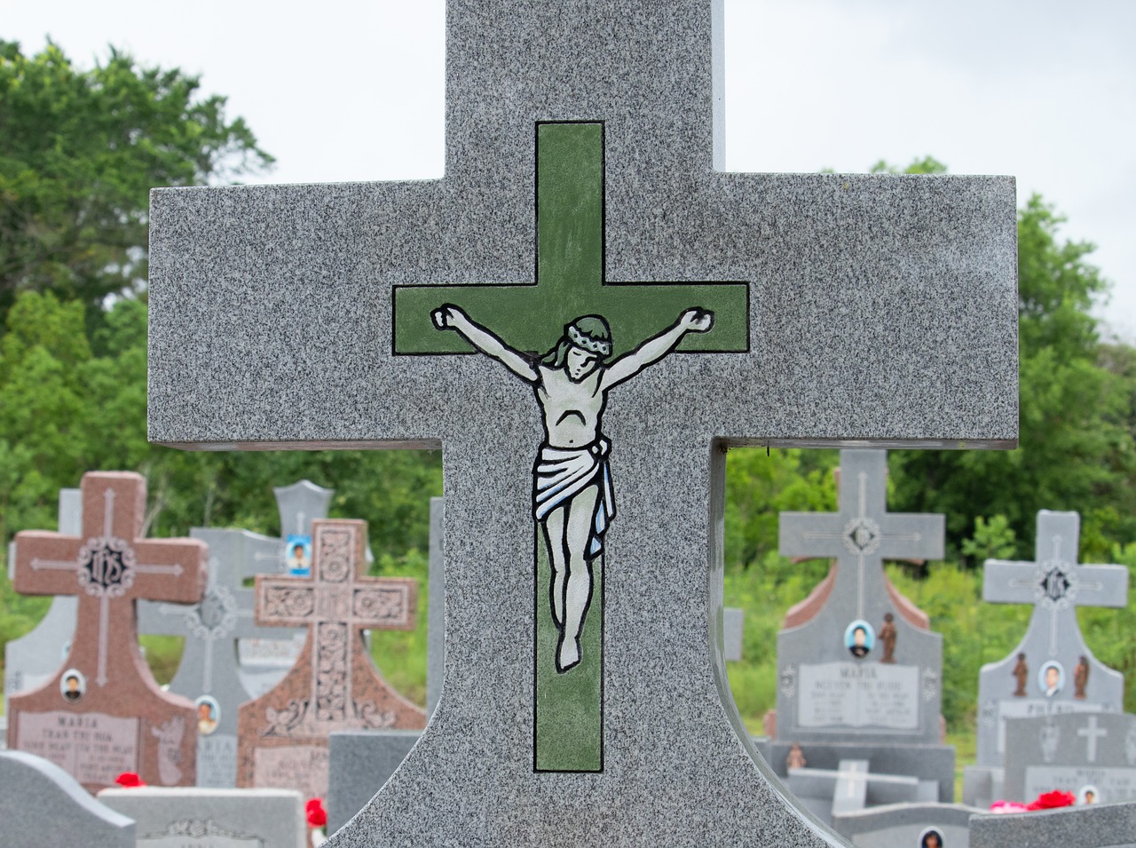 cemetery  cross  jesus free photo