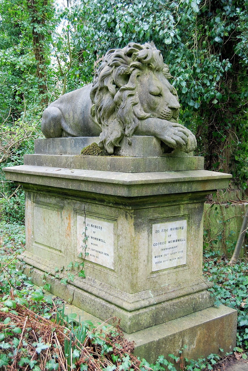 cemetery tombstone grave free photo