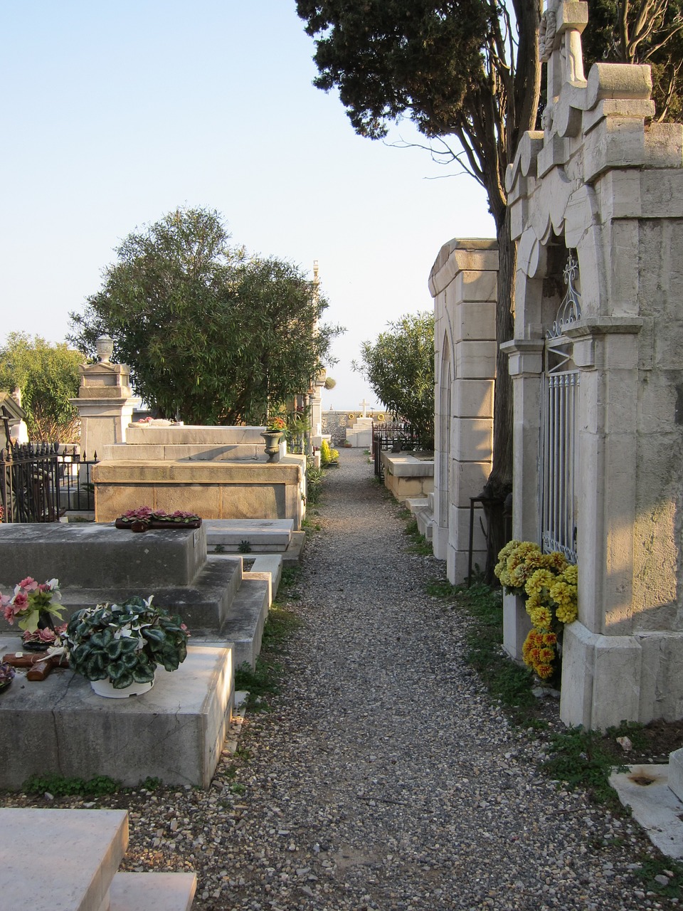 cemetery sète mediterranean free photo