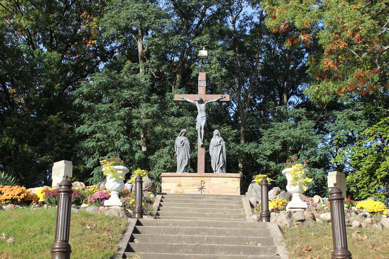 cemetery faith sunlight free photo