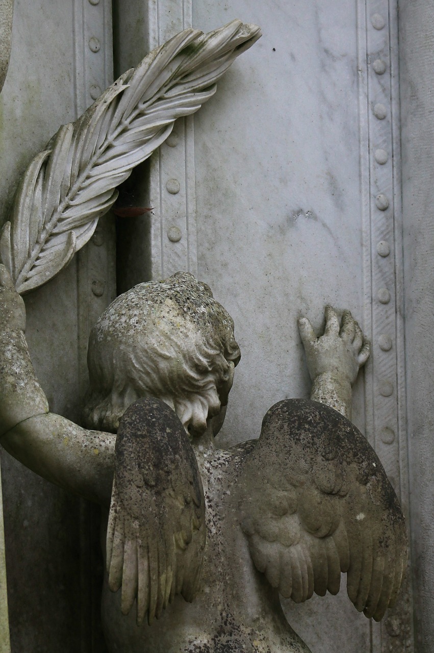 cemetery angel sculpture free photo