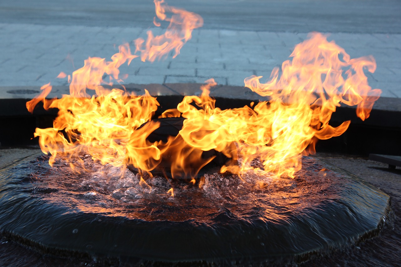 centennial flame  fire  ottawa free photo