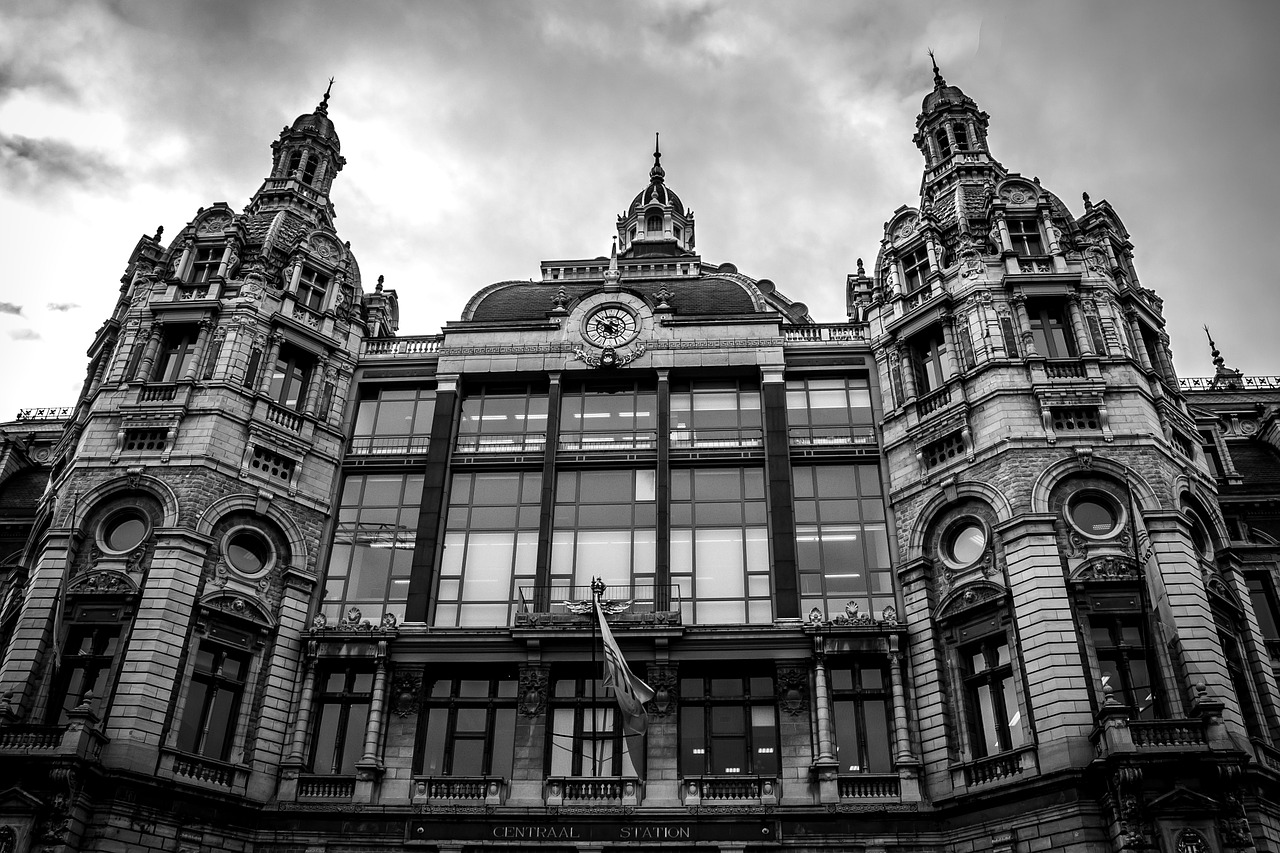 central station station antwerp free photo