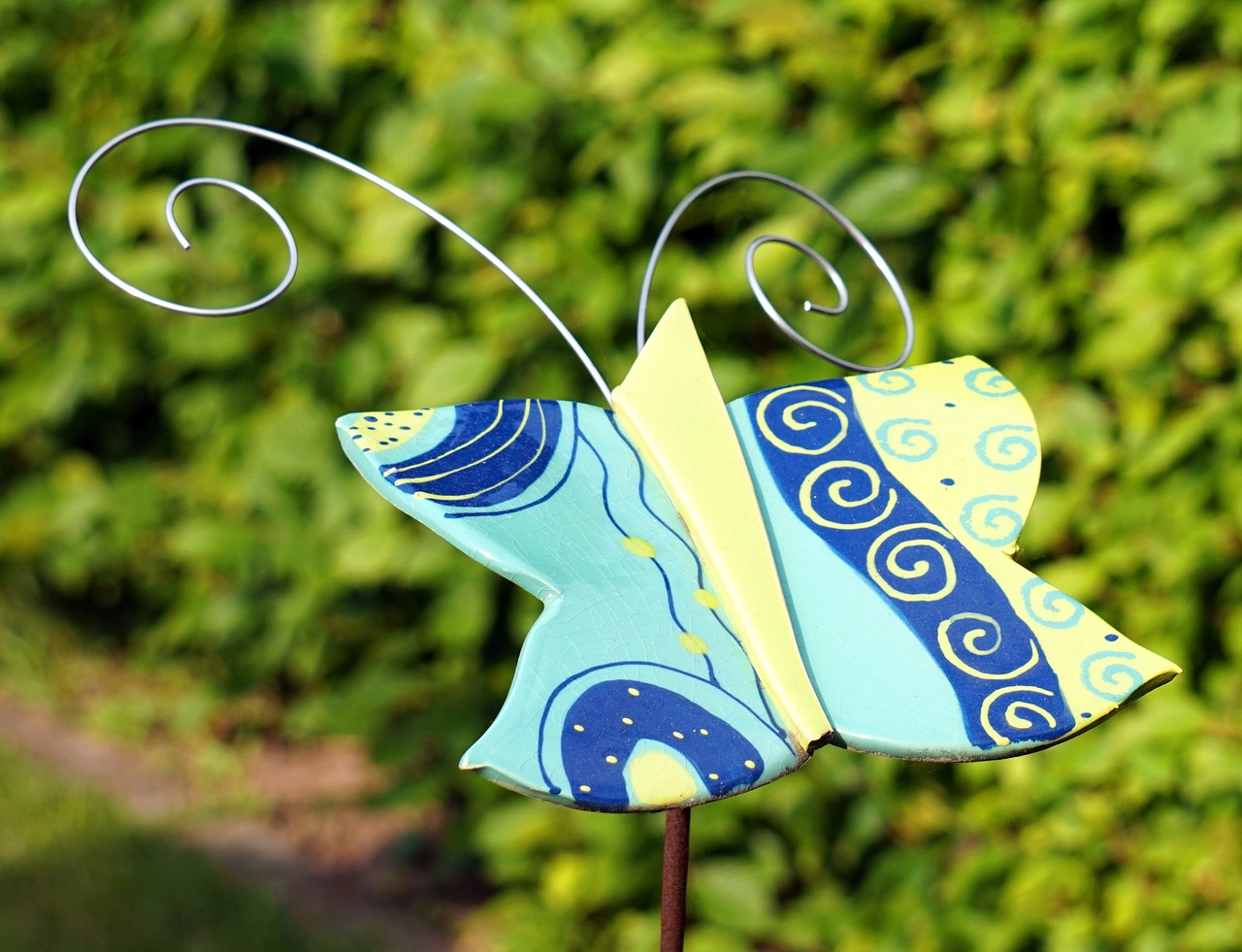 ceramic  butterfly  decoration free photo