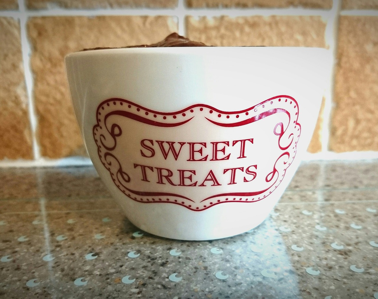 ceramic bowl sweet treats treat bowl free photo