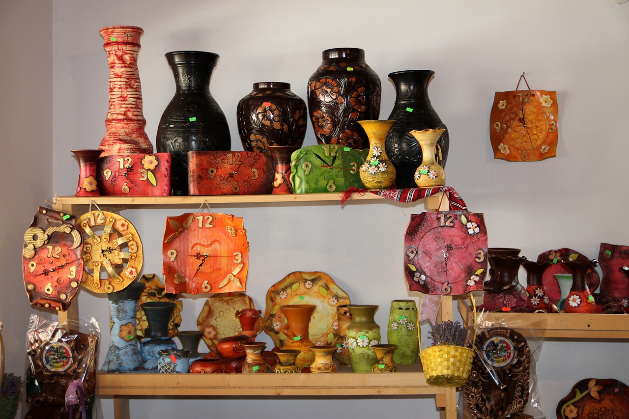 ceramics pots shop free photo