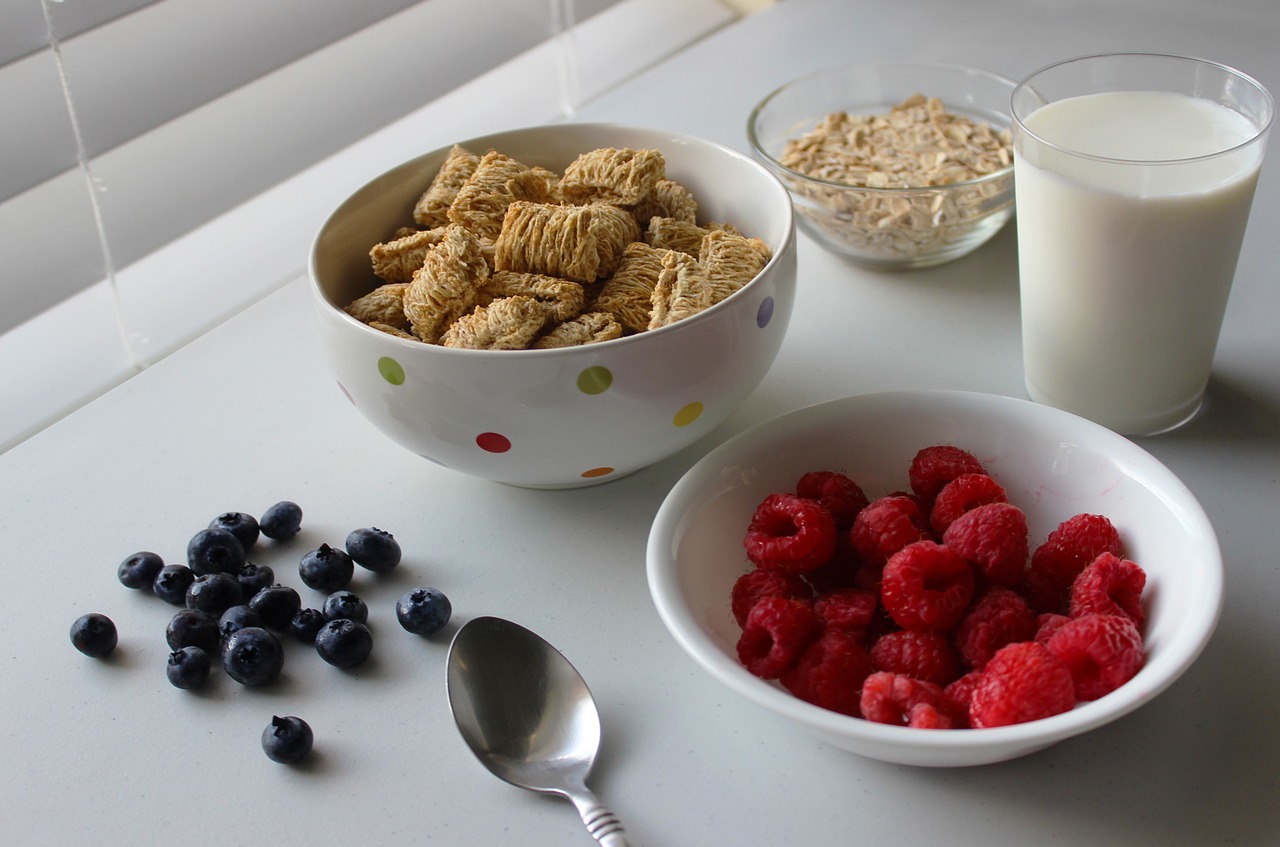 cereal  breakfast  healthy free photo