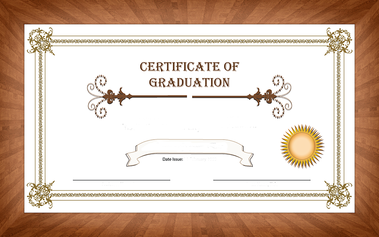 certificate graduation wood free photo