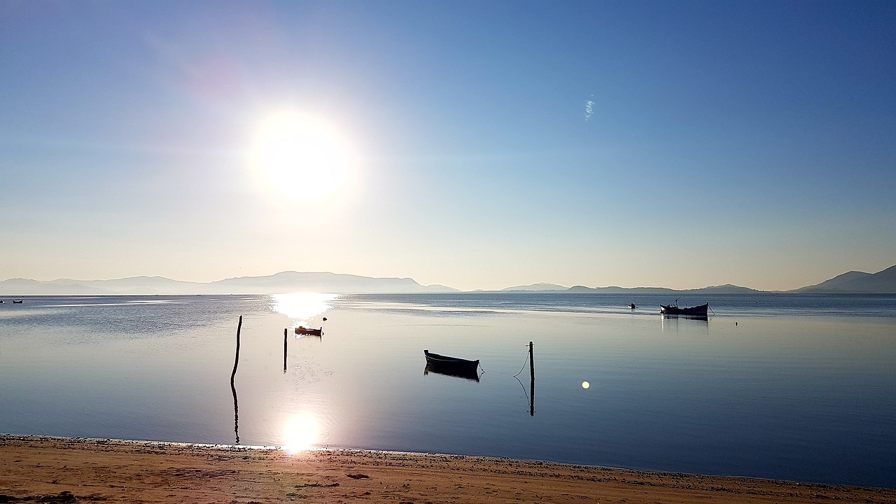 ceu beach horizon free photo