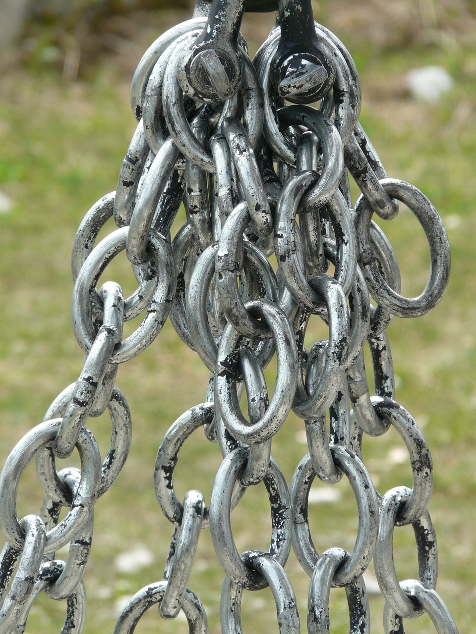 chain links of the chain iron free photo