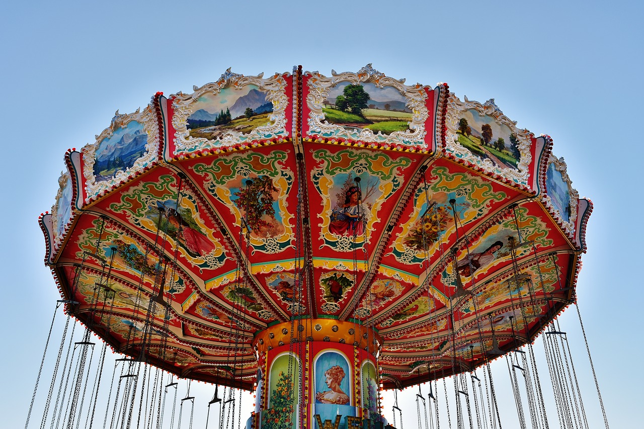 chain carousel oktoberfest ride free photo