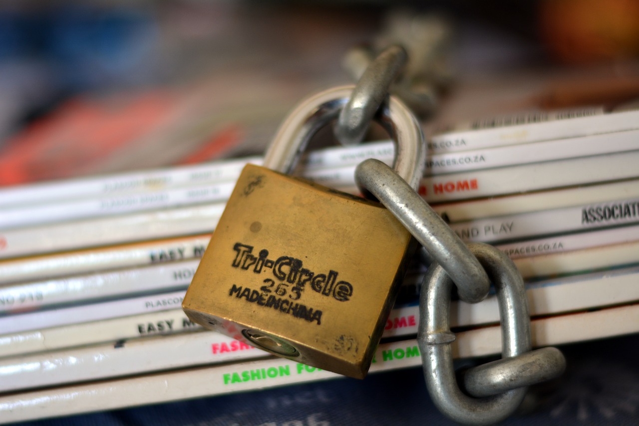 chained magazines safe secure free photo