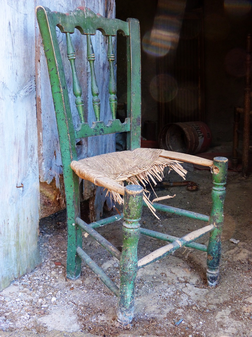 chair old ramshackle free photo